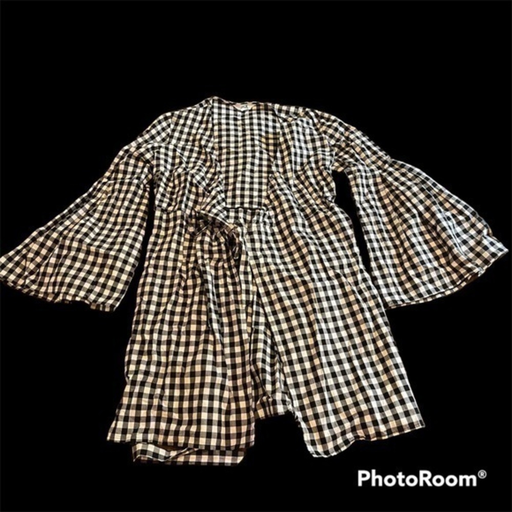 Bb Dakota plaid Bell sleeve tie cardigan - Picture 1 of 7